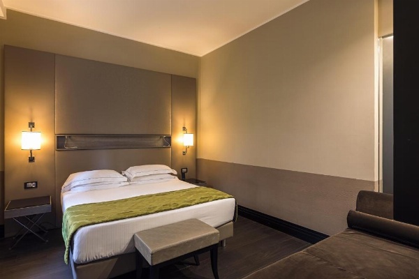 Rome Life Hotel image 24